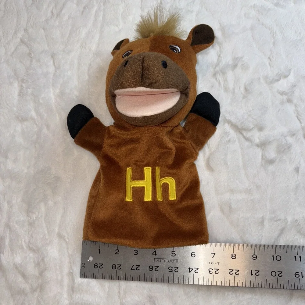 Alphabet Hand Puppets Letter y  Excellerations ABC Puppet Pals